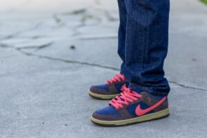 Nike SB Dunk Low Baroque Brown On Feet WDYWT