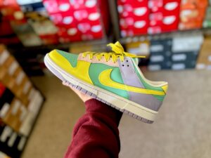 Nike Dunk Low Easter