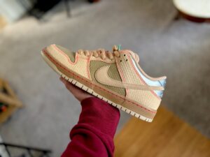 Nike SB Dunk Low Songkran